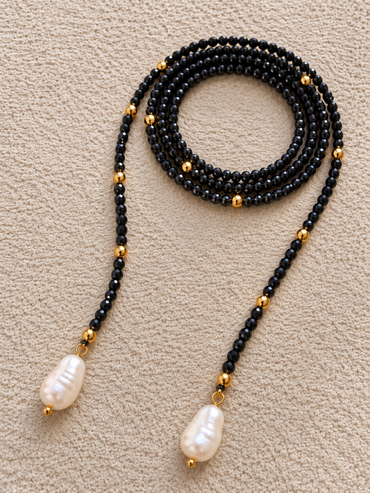 collar cuentas negro