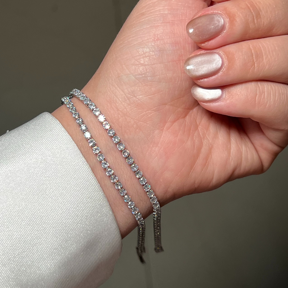 Tennis bracelet